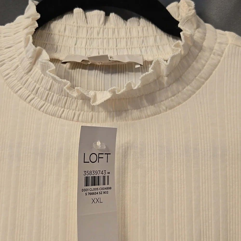 Pair of LOFT Ruffled High Neck Tops Sz XXL - Picture 2 of 6